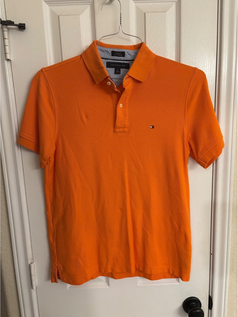 Tommy Hilfiger Custom Fit Polo Shirt Men’s Medium Orange Short Sleeve Logo
